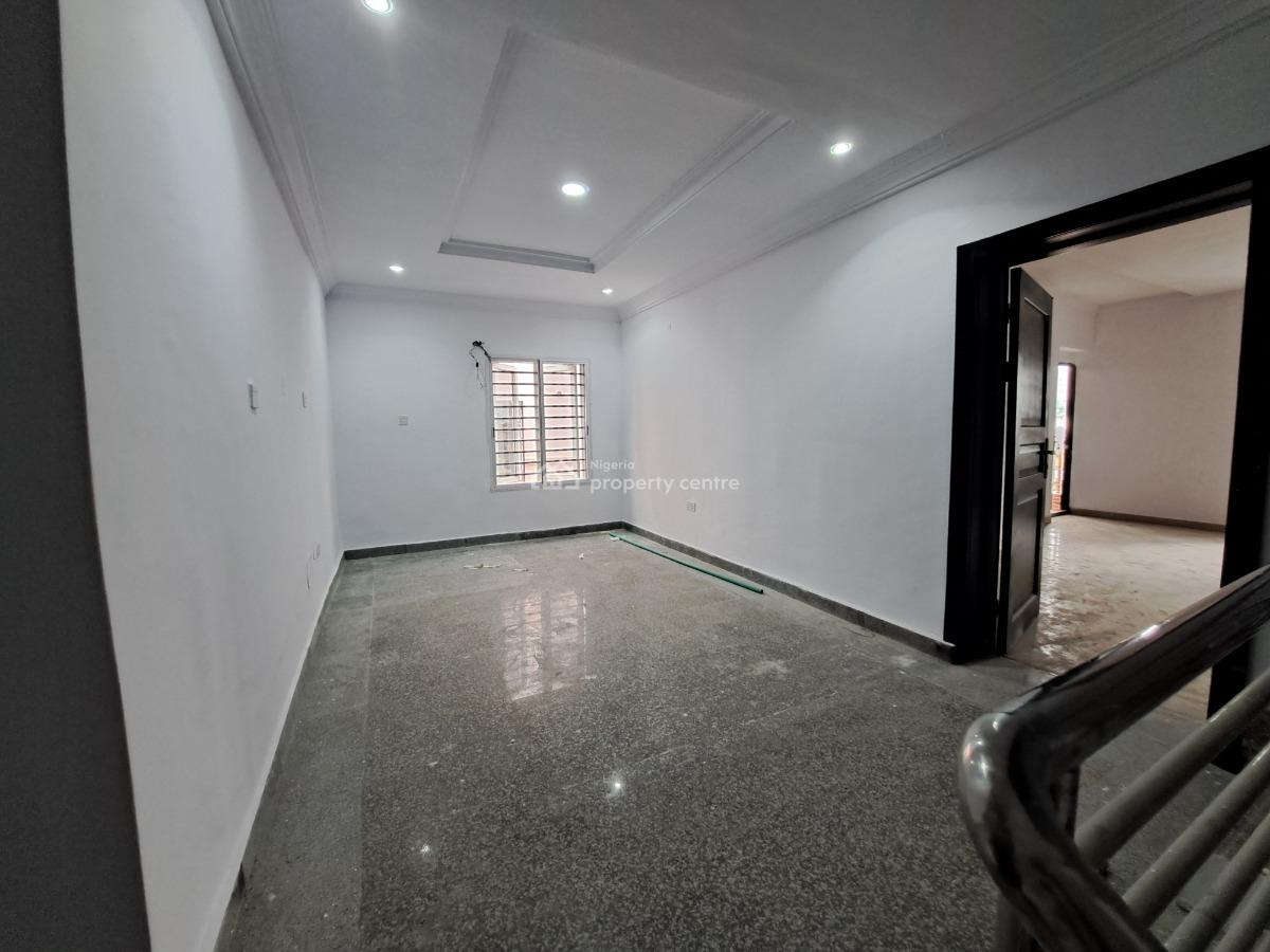 Spacious 5 Bedroom Semi-detached Duplex with 2 Rooms Bq & Gatehouse, Lekki Phase 1, Lekki, Lagos, Semi-detached Duplex for Rent