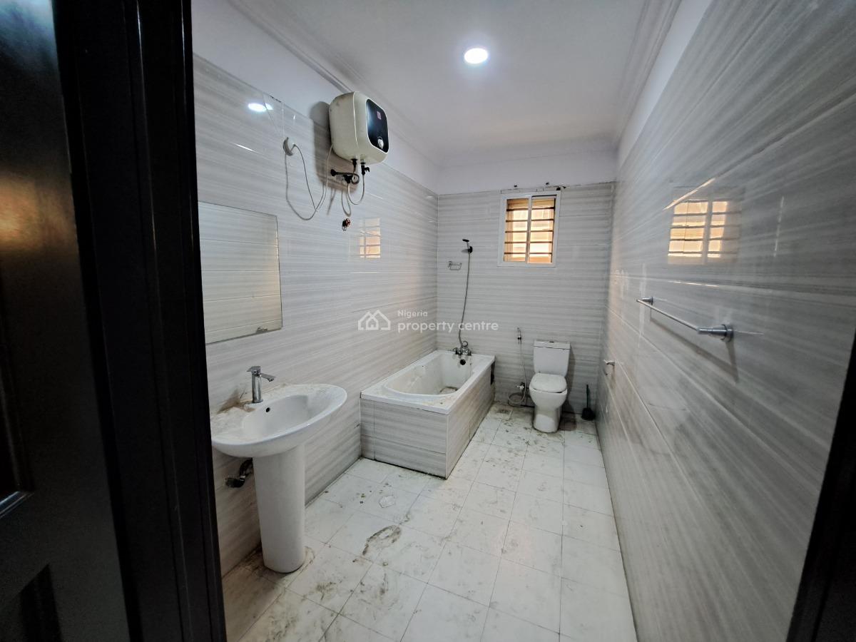 Spacious 5 Bedroom Semi-detached Duplex with 2 Rooms Bq & Gatehouse, Lekki Phase 1, Lekki, Lagos, Semi-detached Duplex for Rent