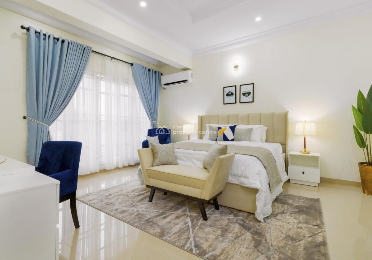 Nicely Furnished 4 Bedroom Apartment, Ikeja Gra, Ikeja, Lagos, Flat / Apartment Short Let