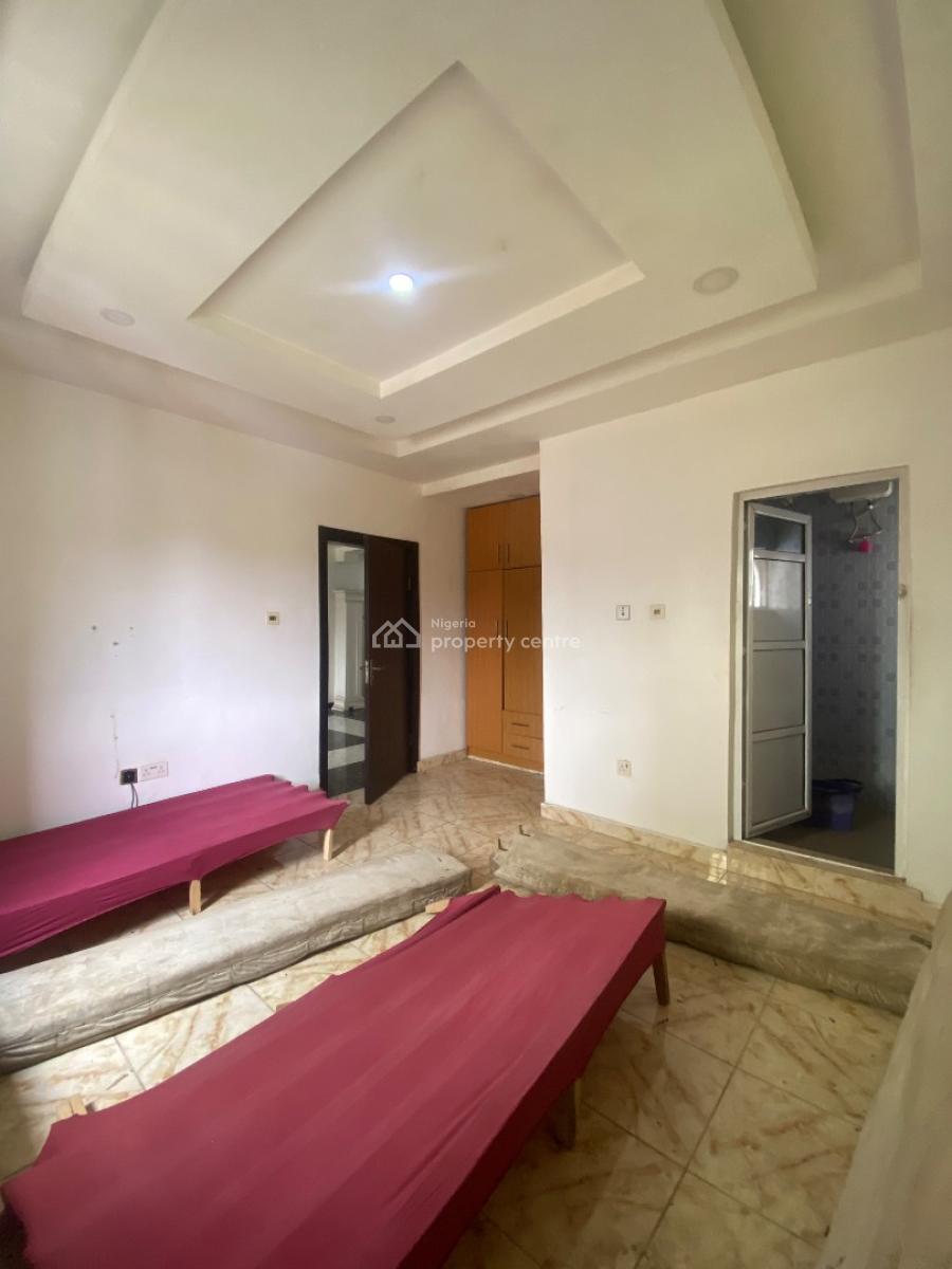 Lovely 2bed with Constant Light in a Gud Estate, Abraham Adesanya, Ajah, Lagos, Flat / Apartment for Rent