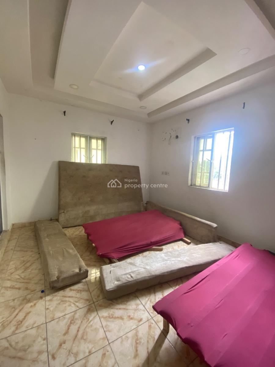Lovely 2bed with Constant Light in a Gud Estate, Abraham Adesanya, Ajah, Lagos, Flat / Apartment for Rent