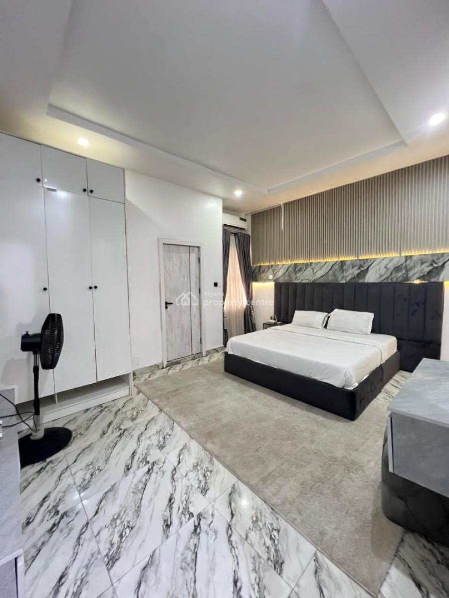 Serviced 3 Bedroom Apartment with Gym and Pool with Good Fittings, Ikate, Lekki, Lagos, Flat / Apartment for Rent