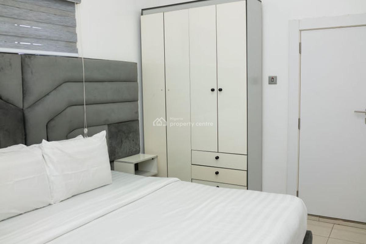 Nicely Furnished 3 Bedroom Apartment, Opebi, Ikeja, Lagos, Flat / Apartment Short Let