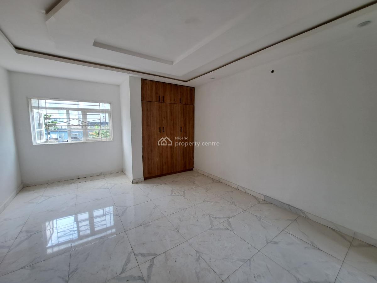 2 Units 4 Bedroom Duplexes with Bq & Gatehouse Each, Lekki Phase 1, Lekki, Lagos, House for Rent