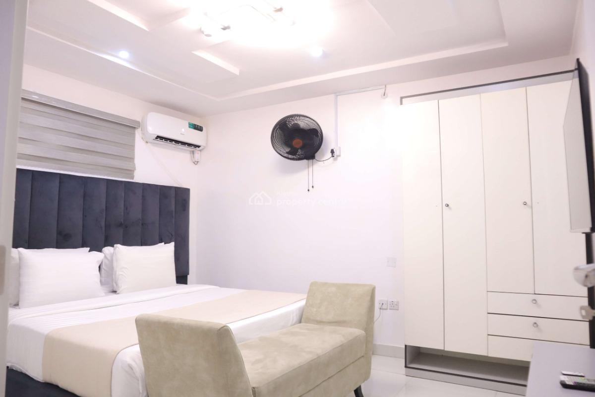 Nicely Furnished 2 Bedroom Apartment, Opebi, Ikeja, Lagos, Flat / Apartment Short Let