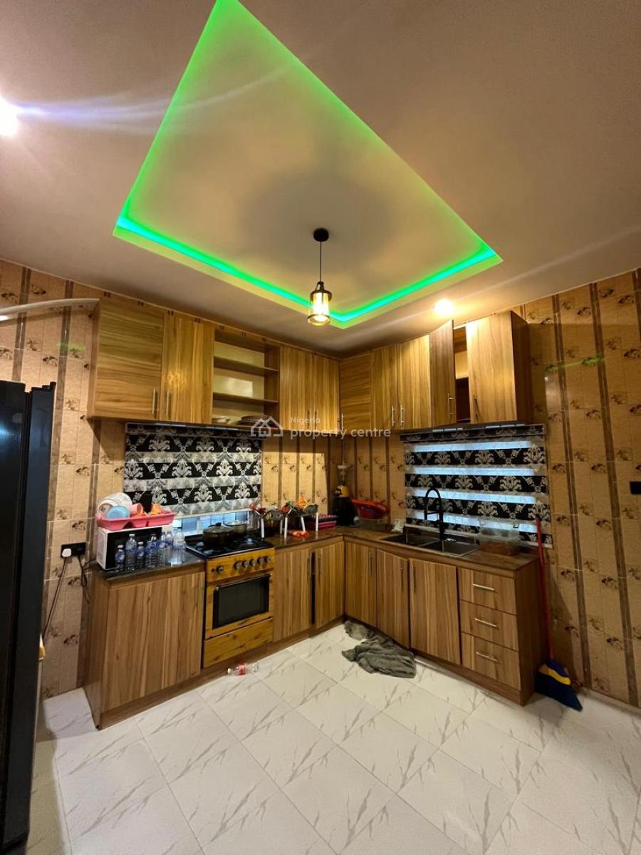 3 Bedroom Bungalow with All Rooms En-suite and Up to Date Facilities, Off Ogombo Road,ajah,lekki Epe Expressway, Ogombo, Ajah, Lagos, Detached Bungalow for Sale