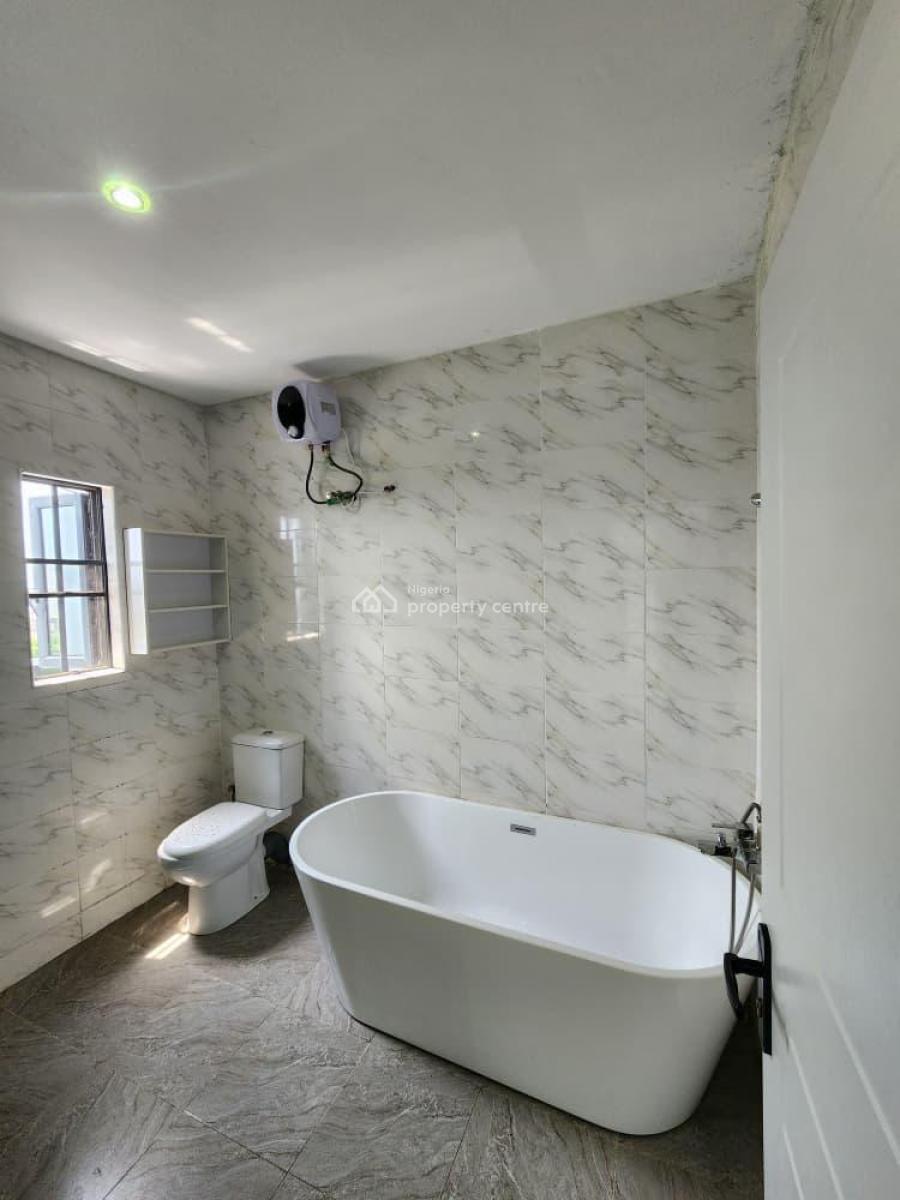 4 Bedroom Terraced Duplex in a Secure Estate, De Max Castle Estate, Orchid Road, Lekki, Lagos, Flat / Apartment for Sale