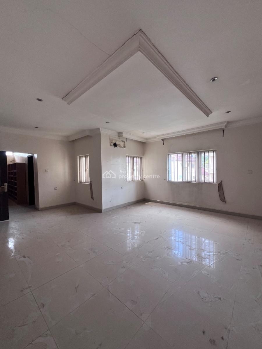 Spacious 4 Bedroom with Bq in an Estate, Main Utako, Utako, Abuja, Semi-detached Duplex for Rent