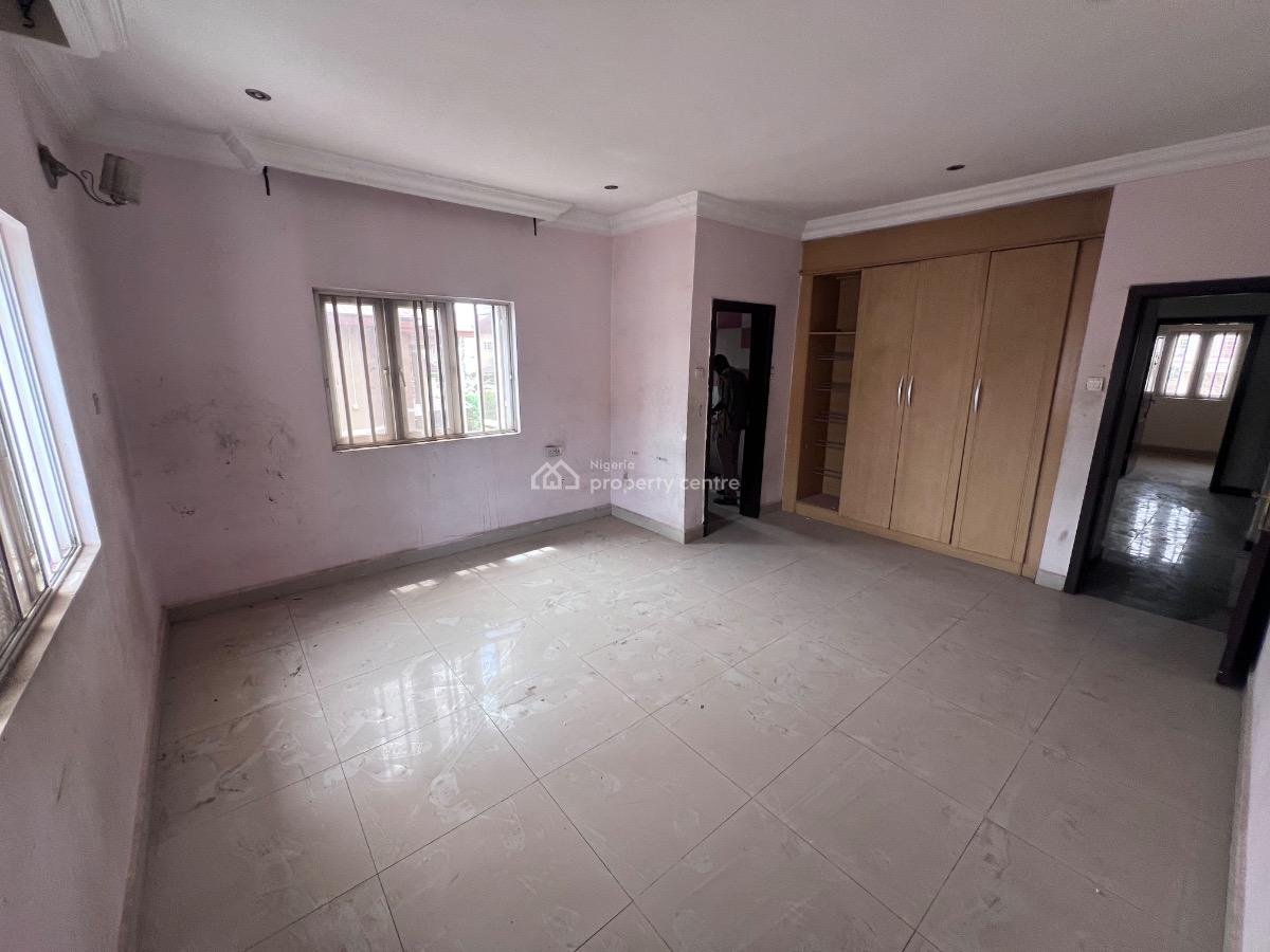 Spacious 4 Bedroom with Bq in an Estate, Main Utako, Utako, Abuja, Semi-detached Duplex for Rent