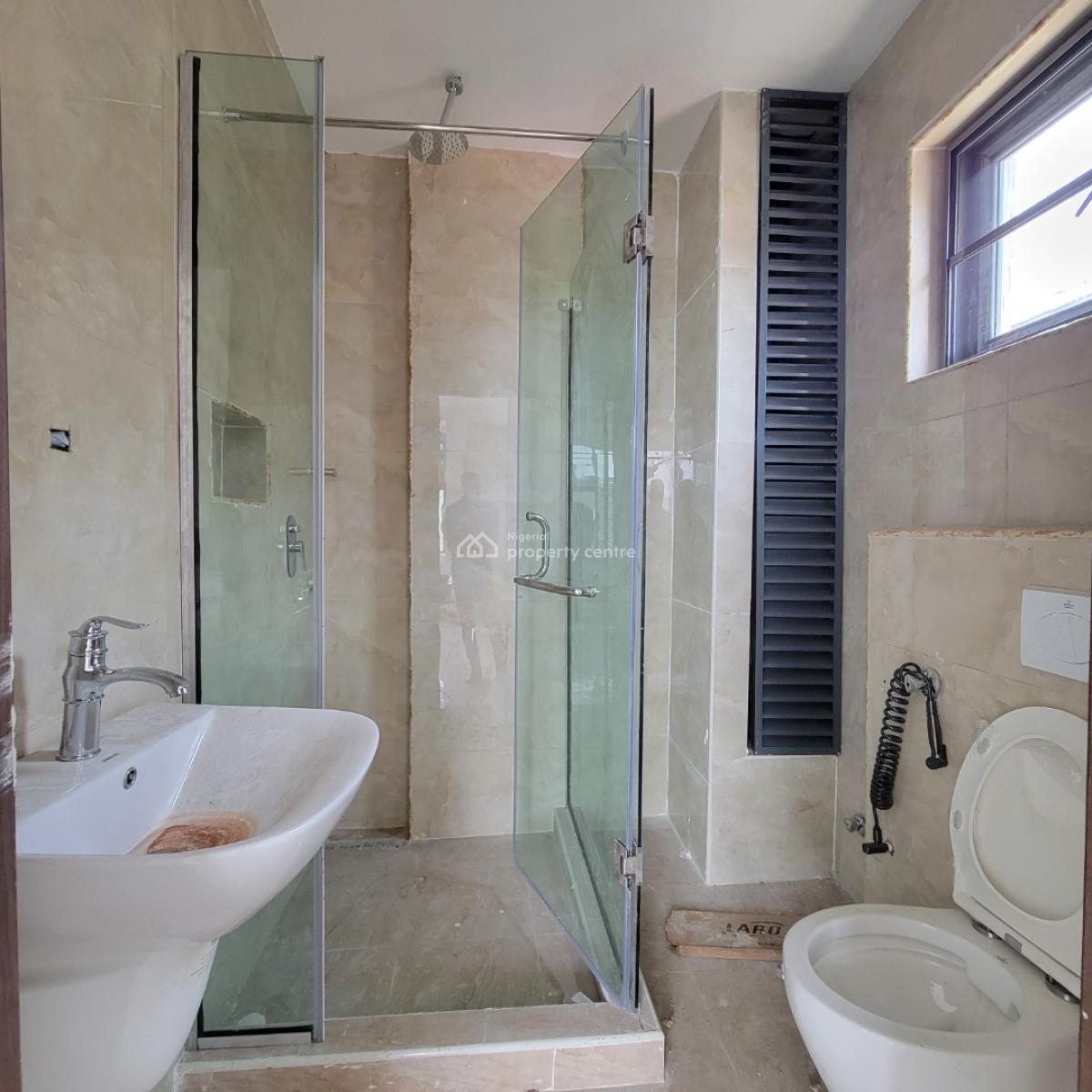 Exquisite 2bedroom Apartment with a Bq,pool,gym and Elevator, Ikate, Lekki, Lagos, Flat / Apartment for Sale