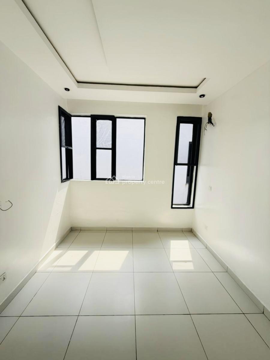 Exquisite 4 Bedroom Maisonette, Ologolo, Lekki, Lagos, Flat / Apartment for Rent
