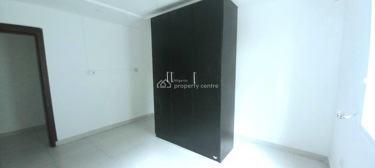 2 Bedroom Apartment, Orchid Road, Lafiaji, Lekki, Lagos, Flat / Apartment for Sale