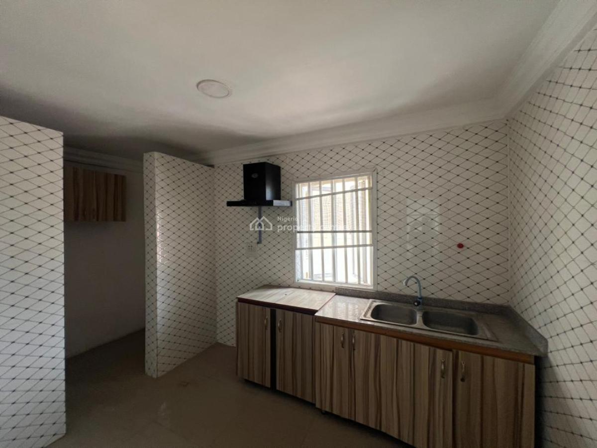 Renovated 2 Bedroom Apartment, Oniru, Victoria Island (vi), Lagos, Flat / Apartment for Rent