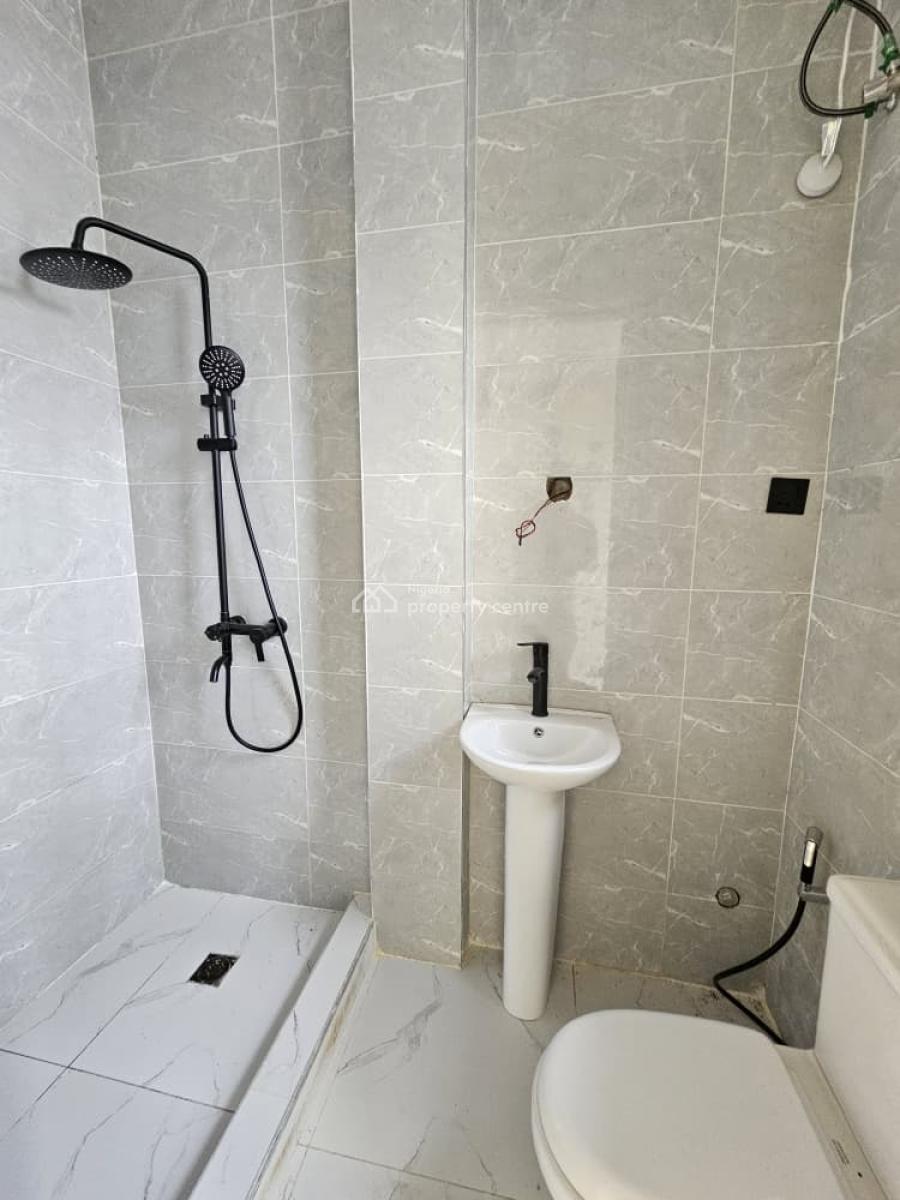 Newly Built 2 Bedroom Apartment with Pool, Gym, Elevator, Jakande, Lekki, Lagos, Flat / Apartment for Sale