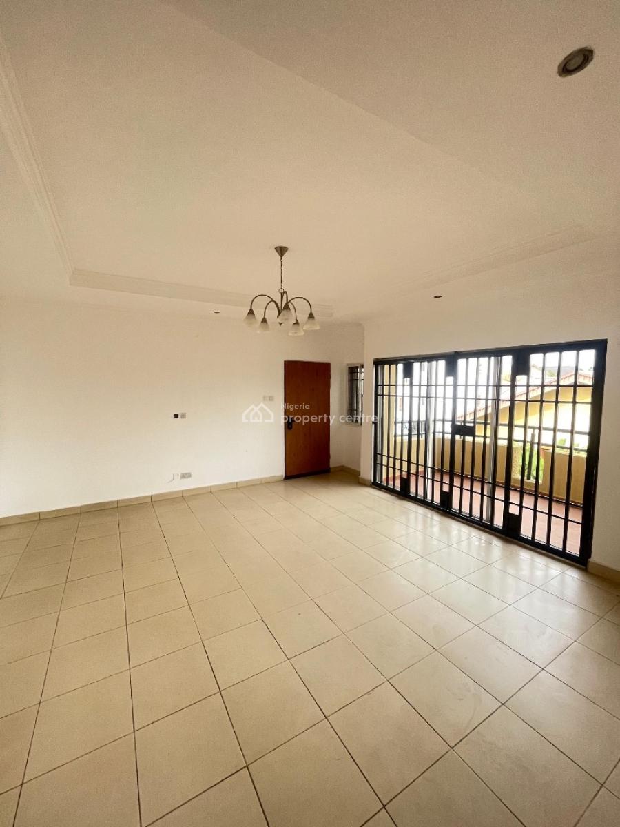 4 Bedroom Maisonette with a Room Bq, Lekki Phase 1, Lekki, Lagos, House for Rent