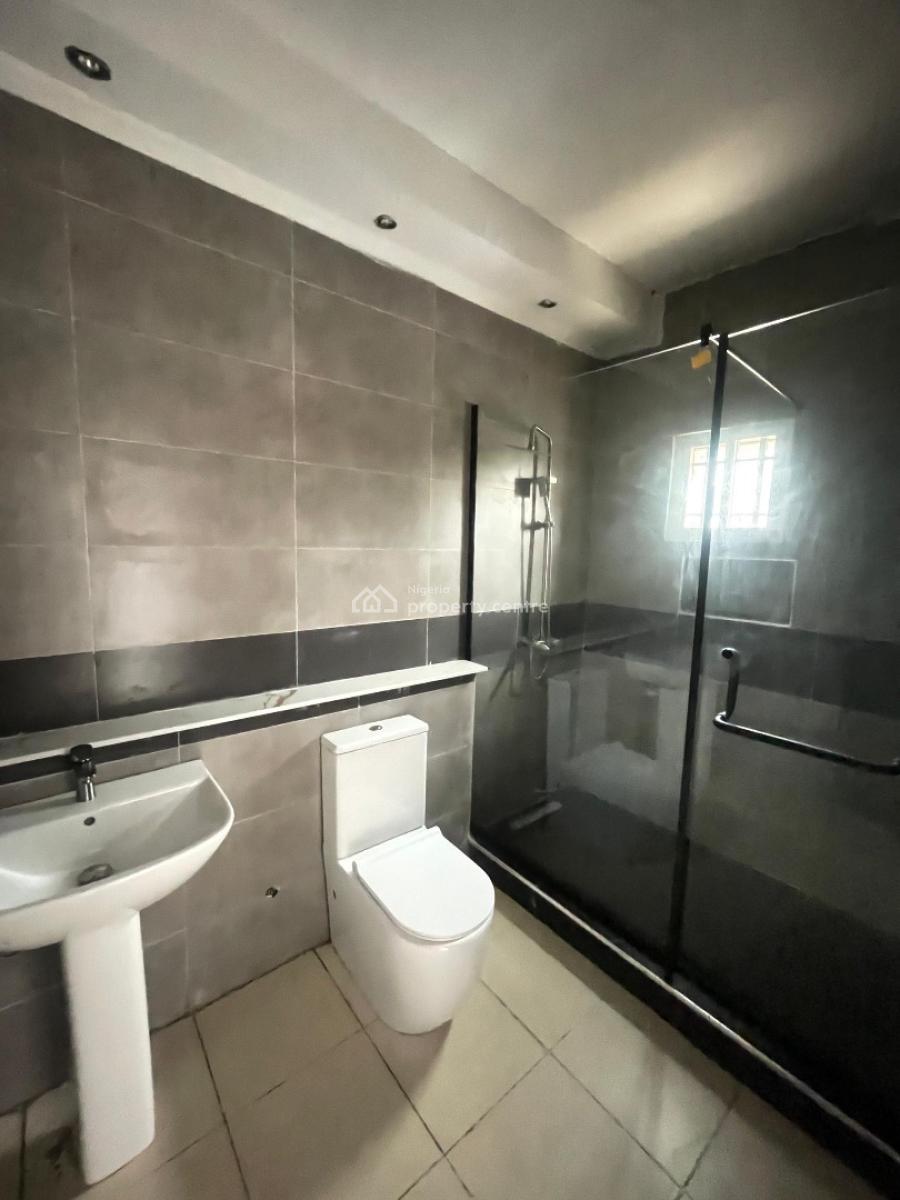 4 Bedroom Maisonette with a Room Bq, Lekki Phase 1, Lekki, Lagos, House for Rent