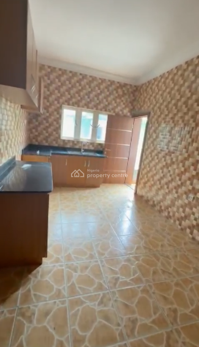 Spacious 3 Bedroom with Balcony, Alpha Beach Road Opposite Chevron, Lekki Phase 2, Lekki, Lagos, House for Rent