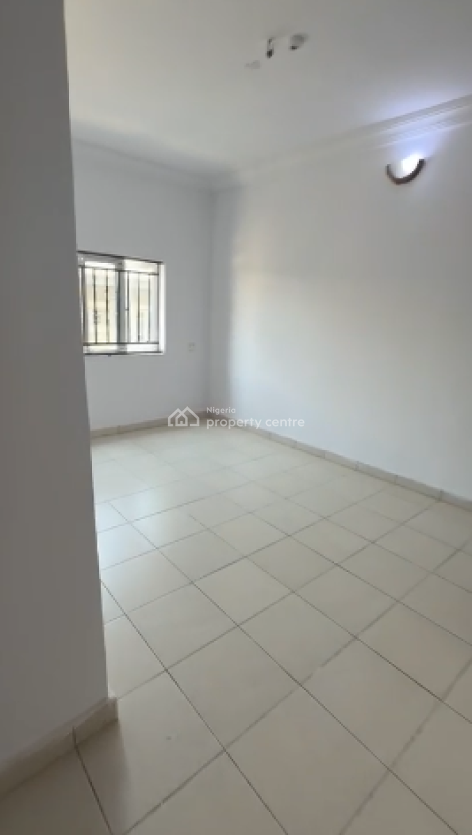 Spacious 3 Bedroom with Balcony, Alpha Beach Road Opposite Chevron, Lekki Phase 2, Lekki, Lagos, House for Rent