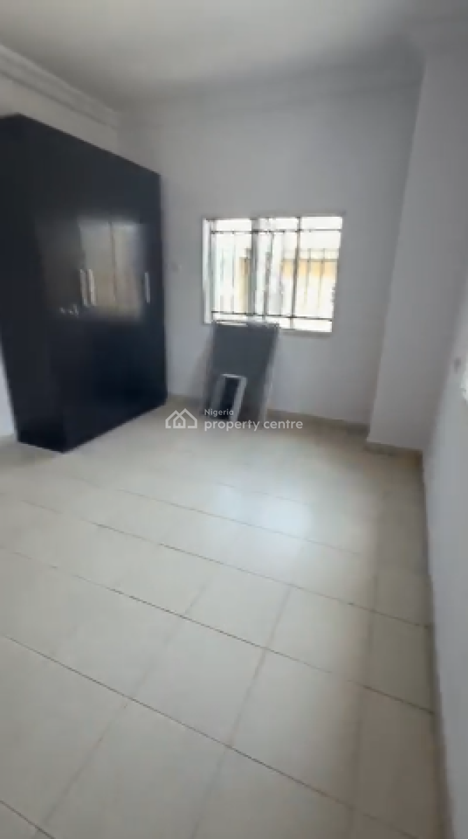 Spacious 3 Bedroom with Balcony, Alpha Beach Road Opposite Chevron, Lekki Phase 2, Lekki, Lagos, House for Rent