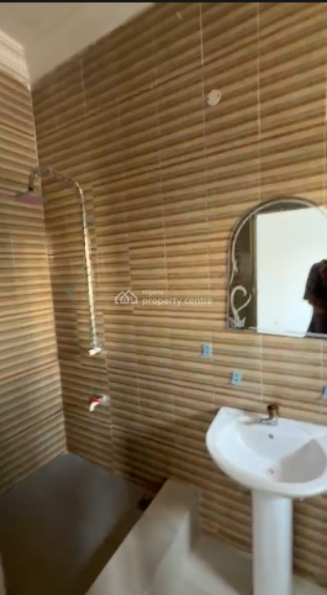 Spacious 3 Bedroom with Balcony, Alpha Beach Road Opposite Chevron, Lekki Phase 2, Lekki, Lagos, House for Rent