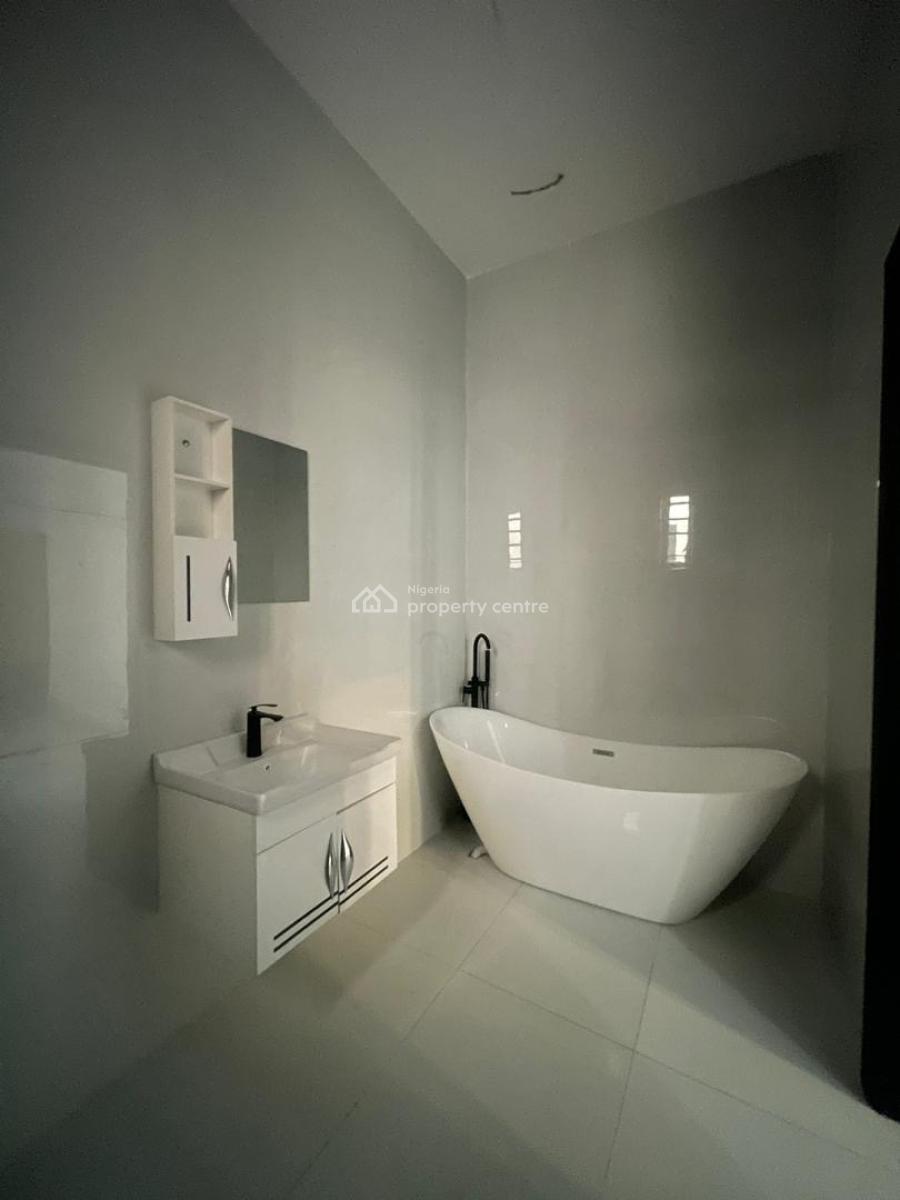 5 Bedroom 5 Bath 3 Cars  Fully Detached Duplex, Sangotedo, Ajah, Lagos, Detached Duplex for Sale