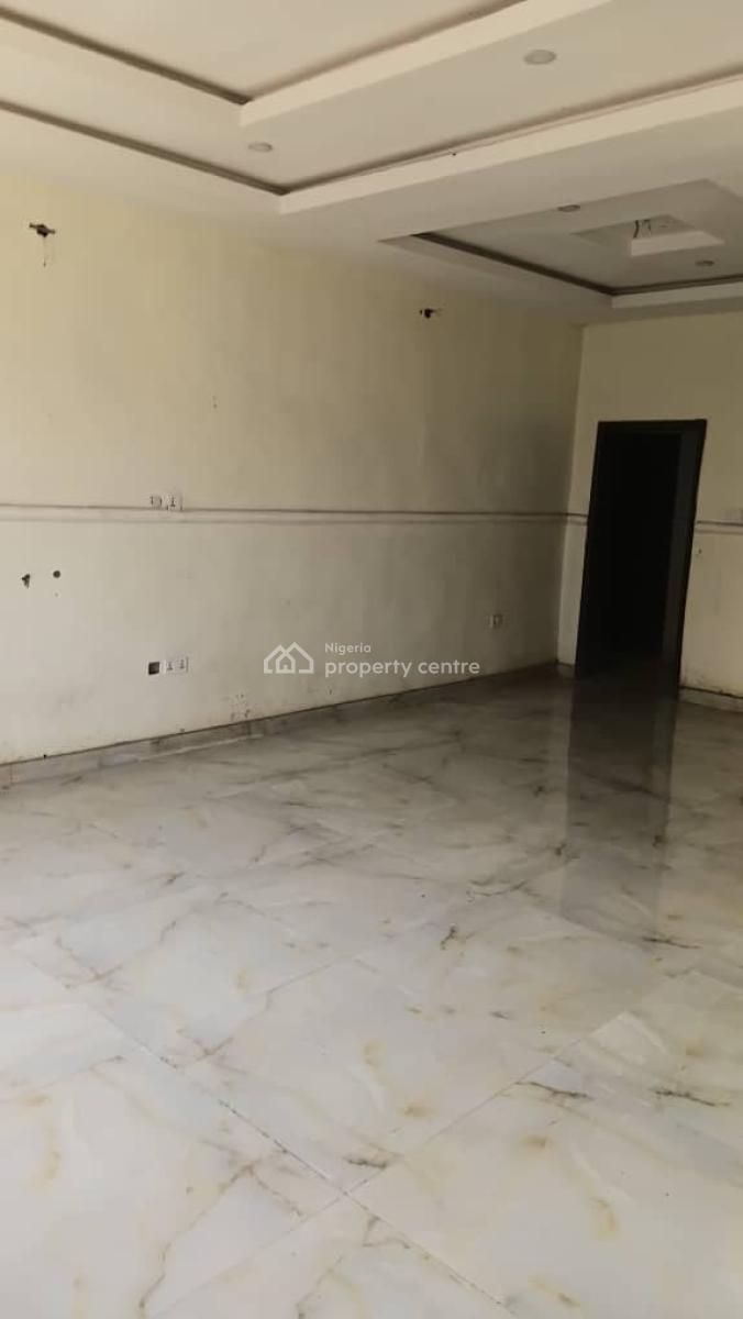 Shared Studio Apartment, in an Estate, Badore, Ajah, Lagos, Mini Flat (room and Parlour) for Rent