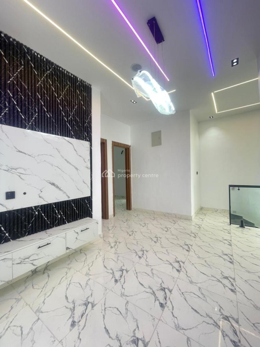 4 Bedroom 4 Bath 2 Cars  Fully Detached Duplex with Living Room, Ajah, Lagos, Detached Duplex for Sale