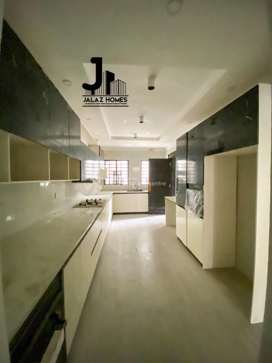 4 Bedroom Serviced Apartment with a Bq, Lekki Phase 1, Lekki, Lagos, House for Sale