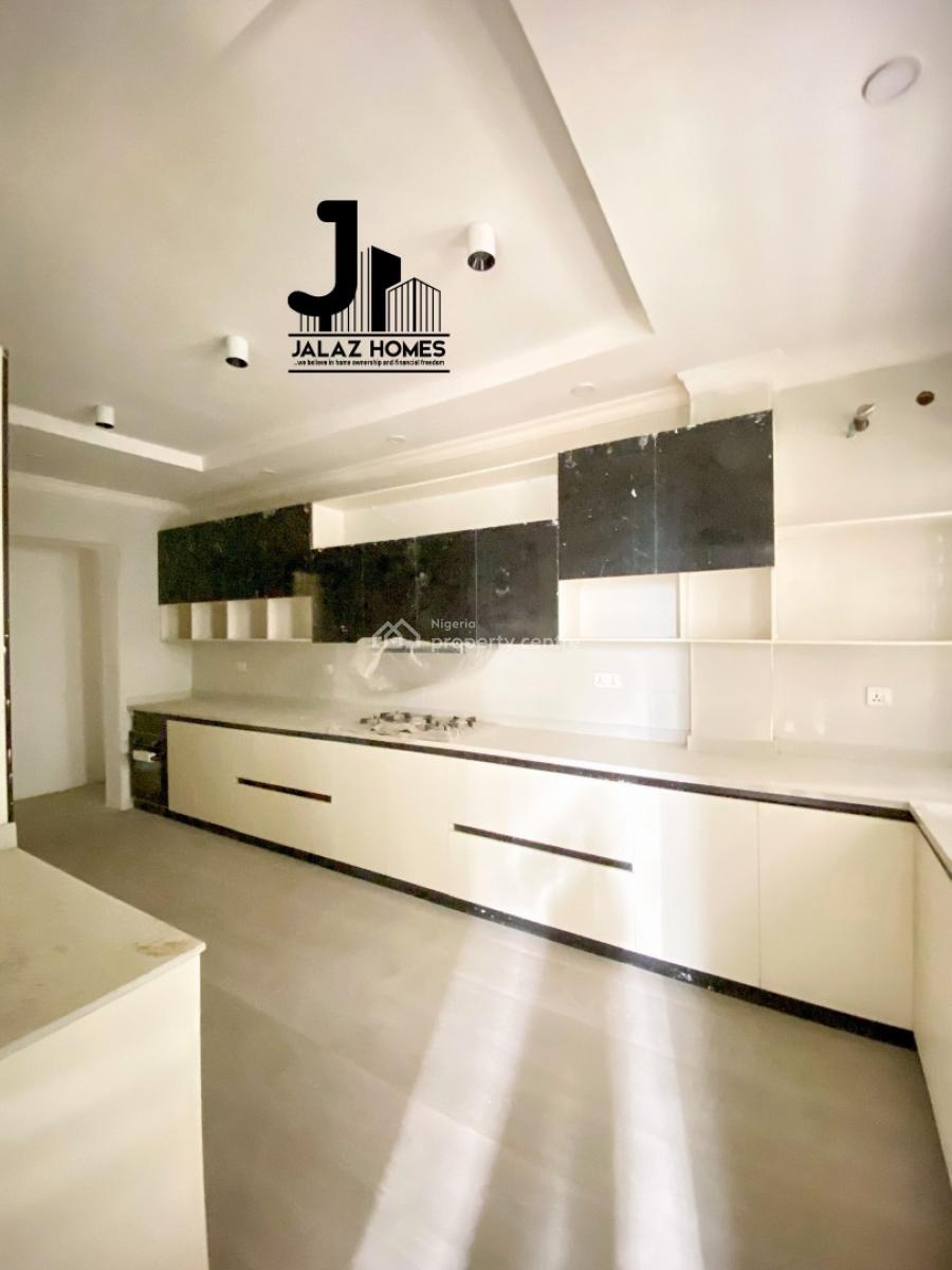 4 Bedroom Serviced Apartment with a Bq, Lekki Phase 1, Lekki, Lagos, House for Sale