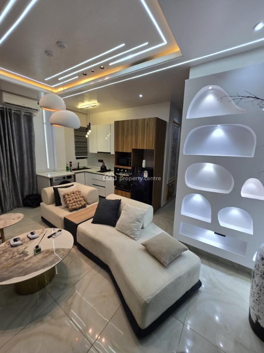 Luxury & Cozy Newly Launched 1 Bedroom with Ps5 & Pool, Lekki Phase 1, Lekki, Lagos, Flat / Apartment Short Let