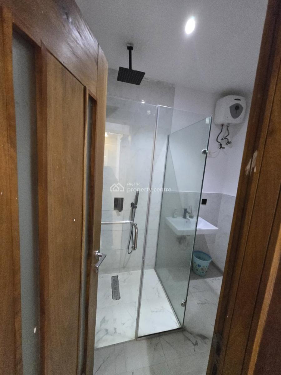Luxury & Cozy Newly Launched 1 Bedroom with Ps5 & Pool, Lekki Phase 1, Lekki, Lagos, Flat / Apartment Short Let