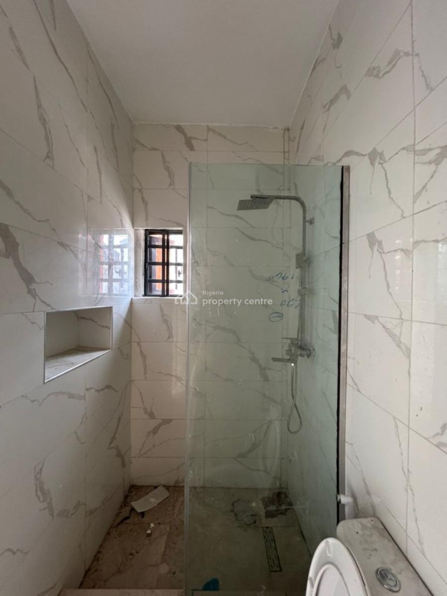 3 Bedroom Apartment, Ologolo, Lekki, Lagos, Flat / Apartment for Rent