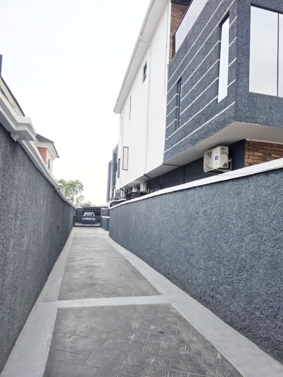 Newly Built Luxury 4 Bedroom Semi Detached Duplex with Bq, Gra Phase 1, Magodo, Lagos, Semi-detached Duplex for Rent