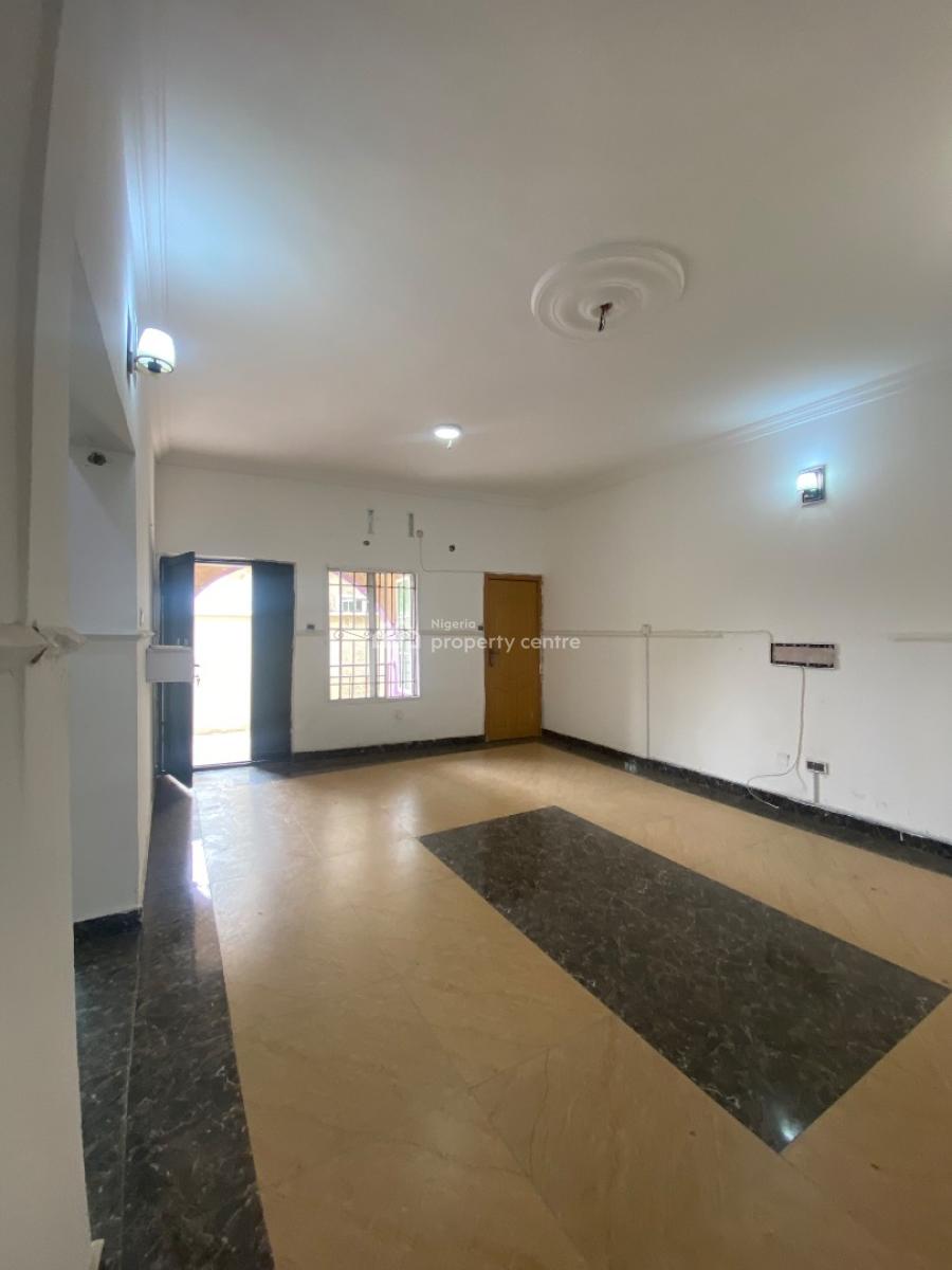 Lovely 2 Bedroom with Constant Light, By Abraham Adesanya, Ajah, Lagos, Flat / Apartment for Rent