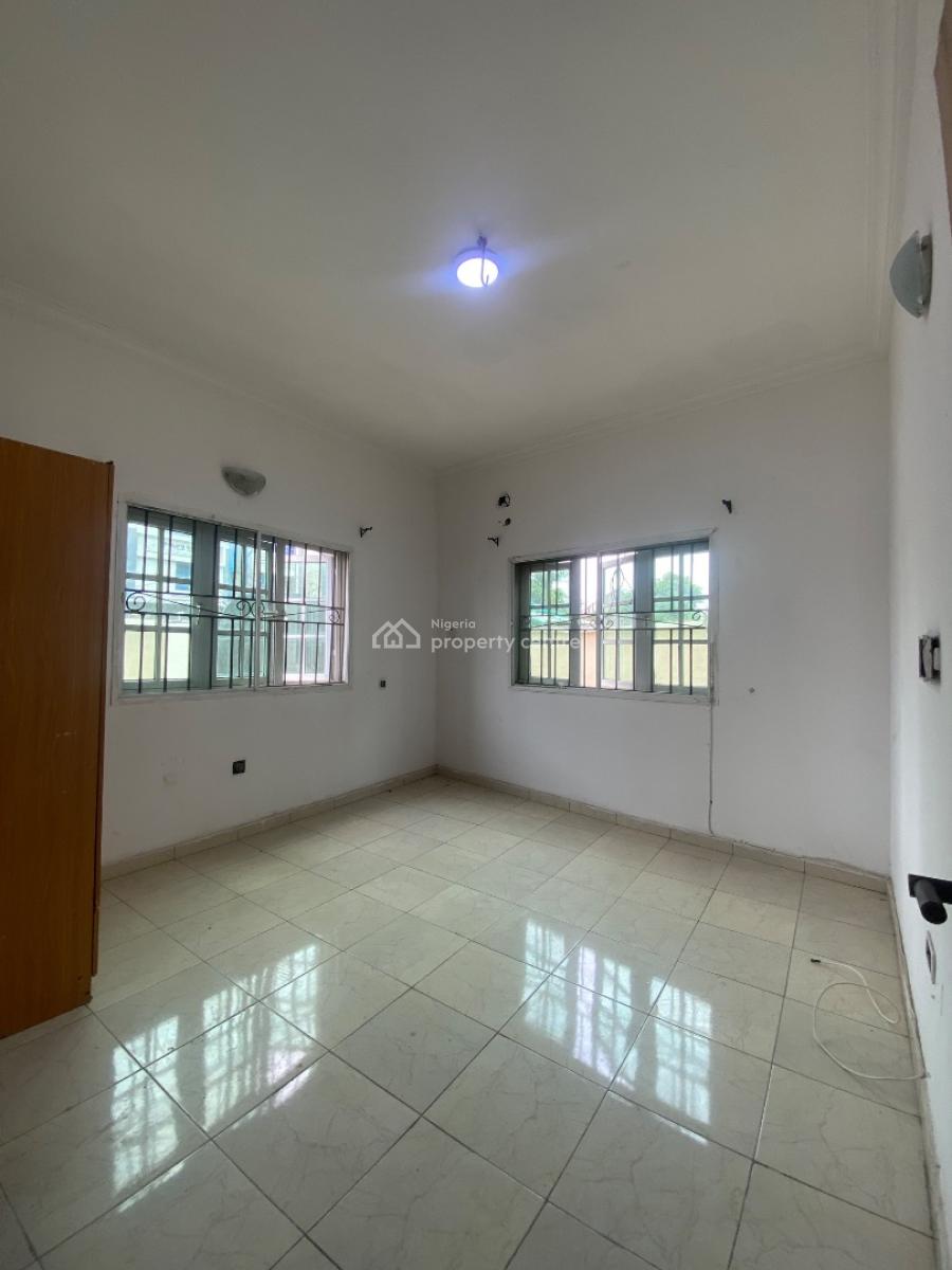 Lovely 2 Bedroom with Constant Light, By Abraham Adesanya, Ajah, Lagos, Flat / Apartment for Rent