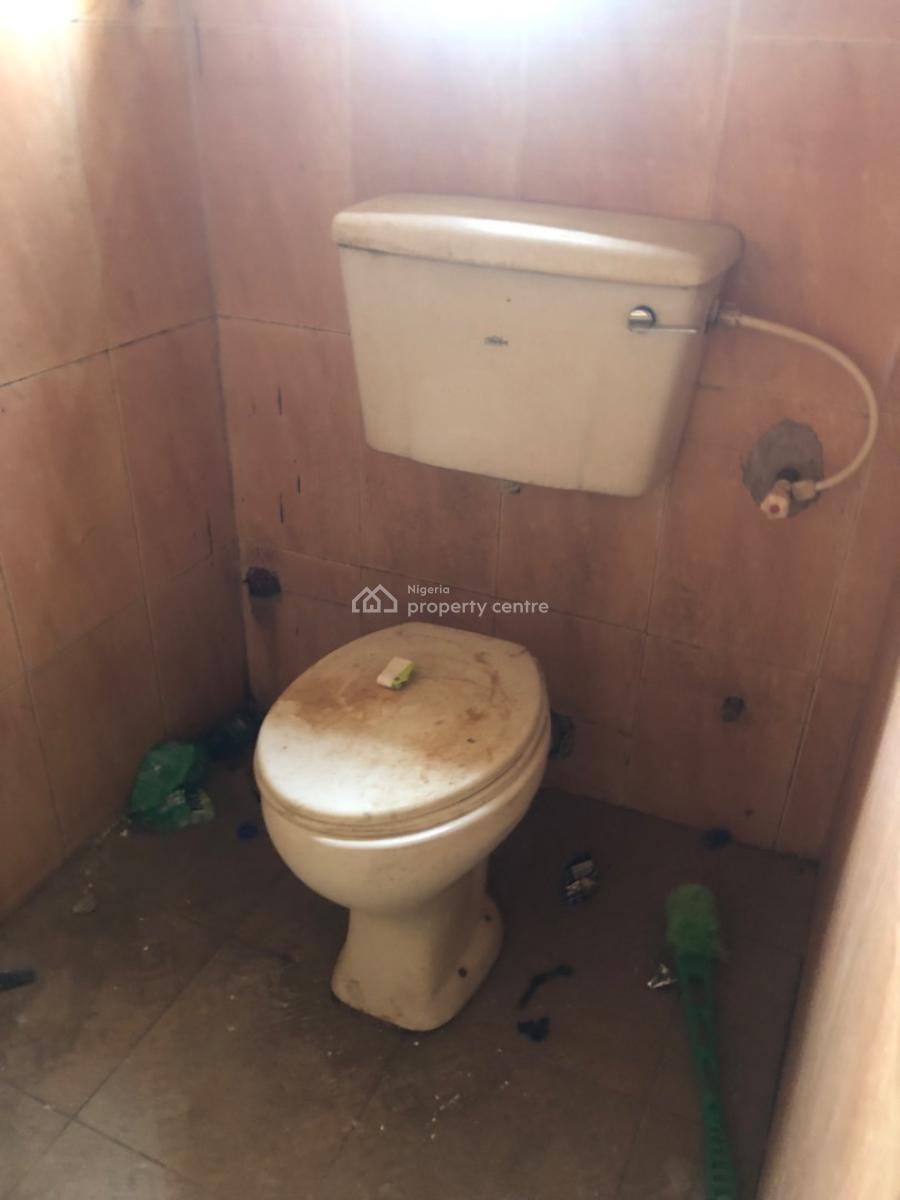 2 Bedroom Flat, Makogi, Magboro, Ogun, Flat / Apartment for Rent