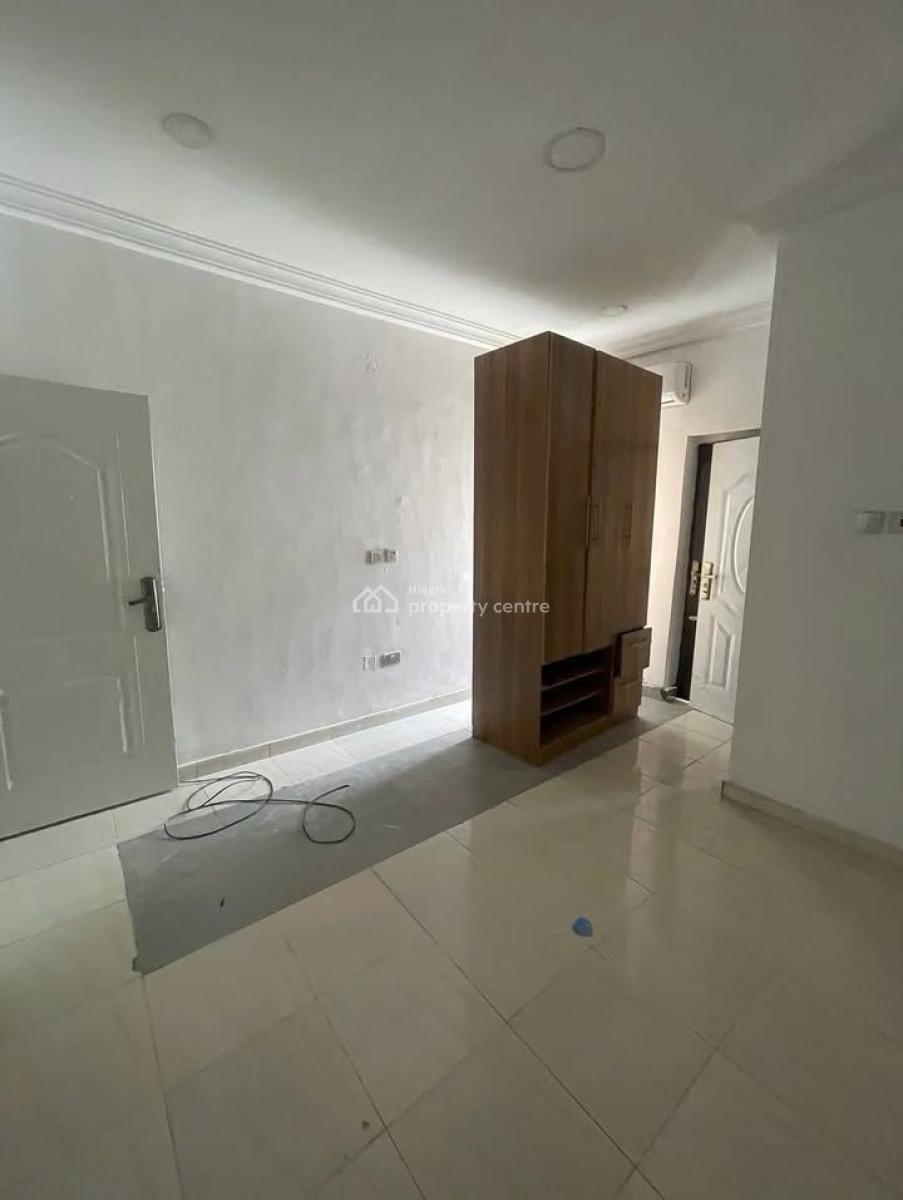 2bedroom Apartment, Ikota, Ikota, Lekki, Lagos, Flat / Apartment for Rent