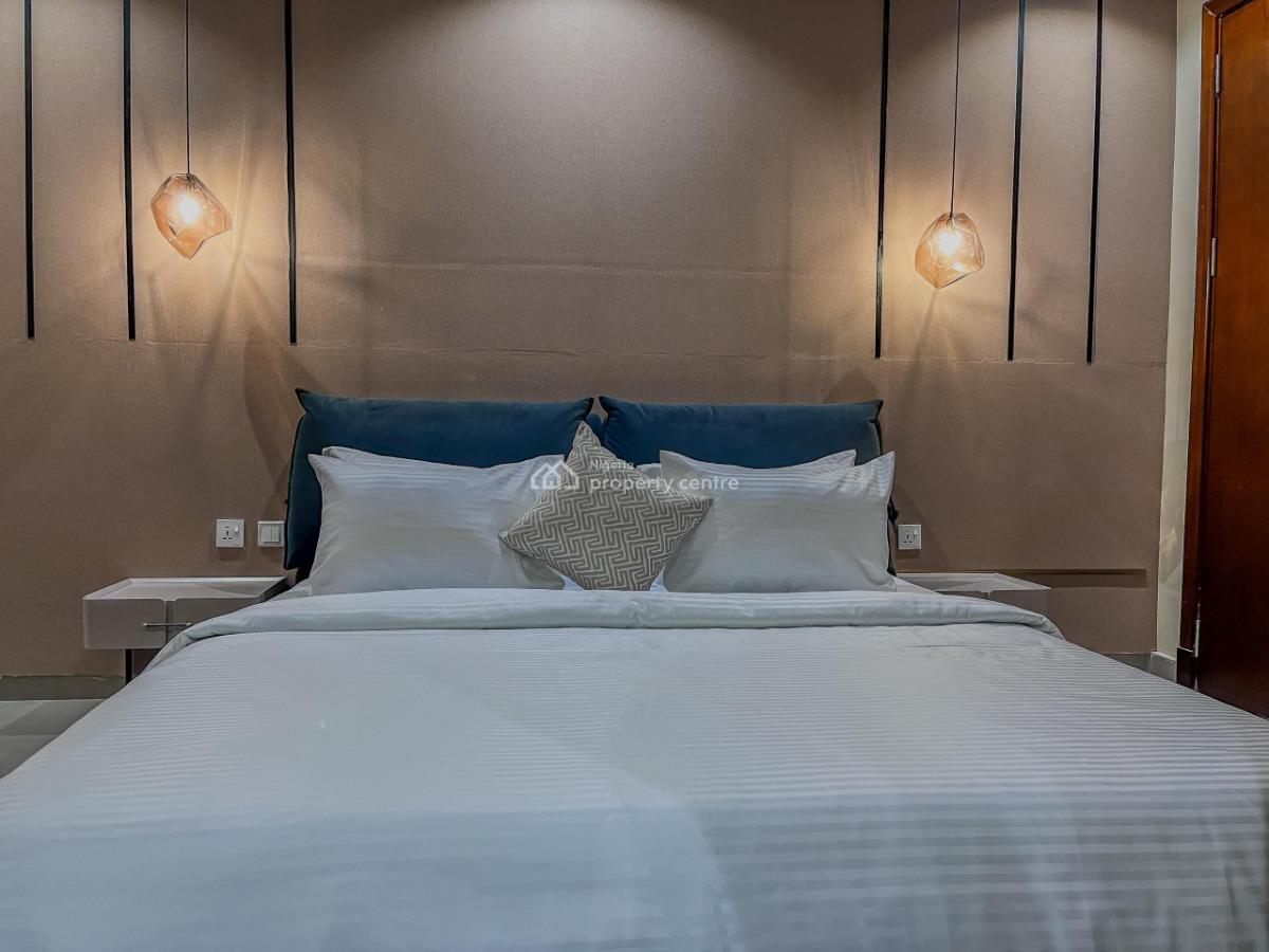 Nicely Furnished 3 Bedroom Apartment, Ikoyi, Lagos, Flat / Apartment Short Let