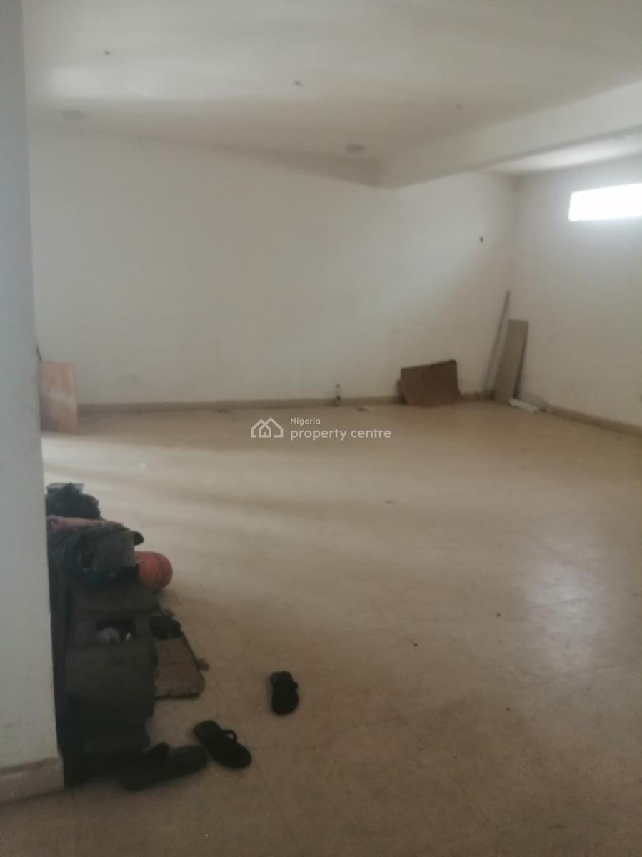 Shop Space Along The Busy 6th Avenue, 6th Avenue Gwarinpa, Gwarinpa, Abuja, Plaza / Complex / Mall for Rent