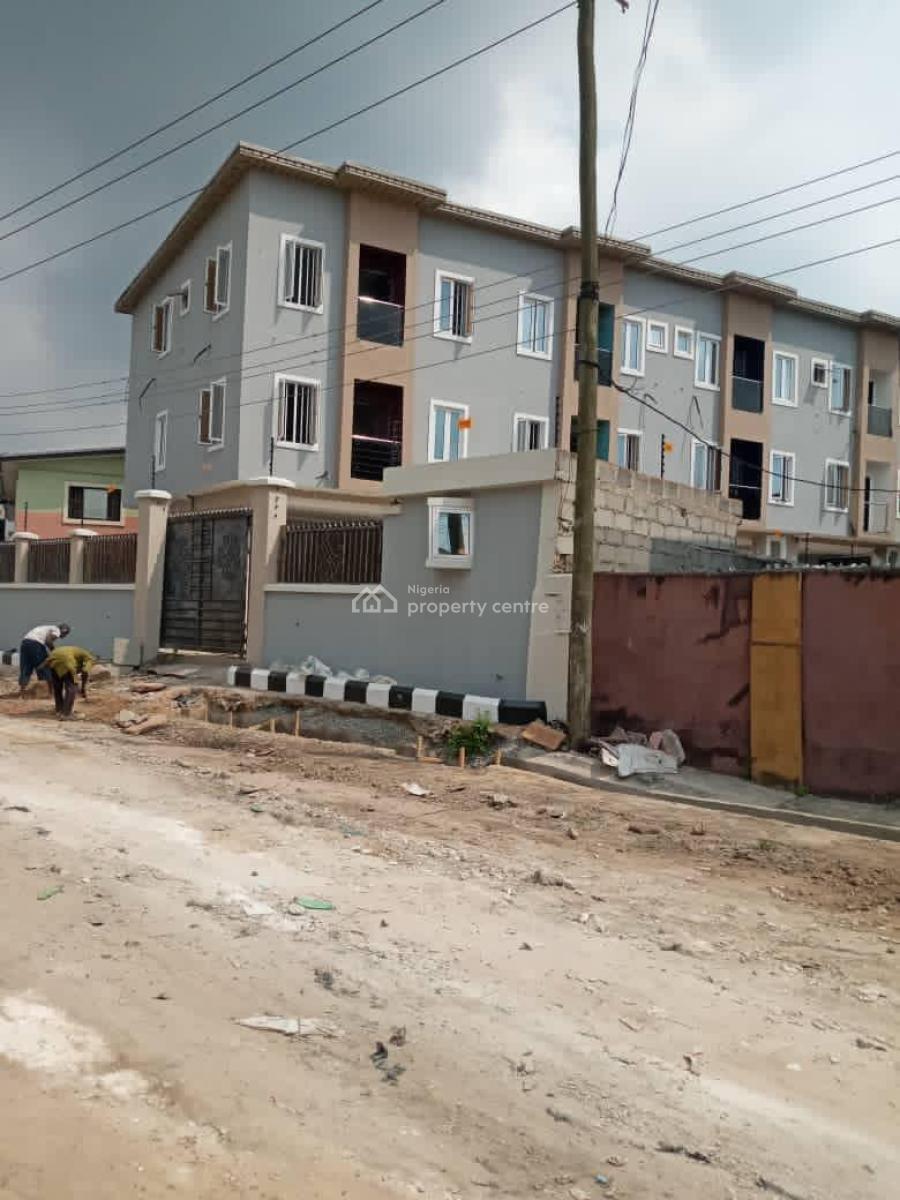 4 Bedroom Duplex with a Bq, Off Bode Thomas Street, Bode Thomas, Surulere, Lagos, Terraced Duplex for Sale