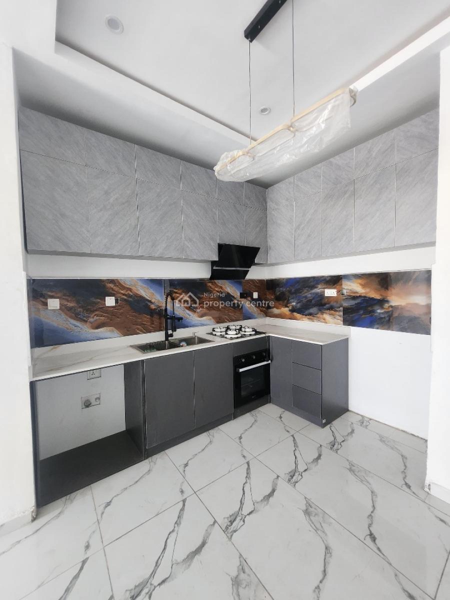 Brand New 2-bedroom Apartment, Ologolo, Lekki, Lagos, Flat / Apartment for Rent