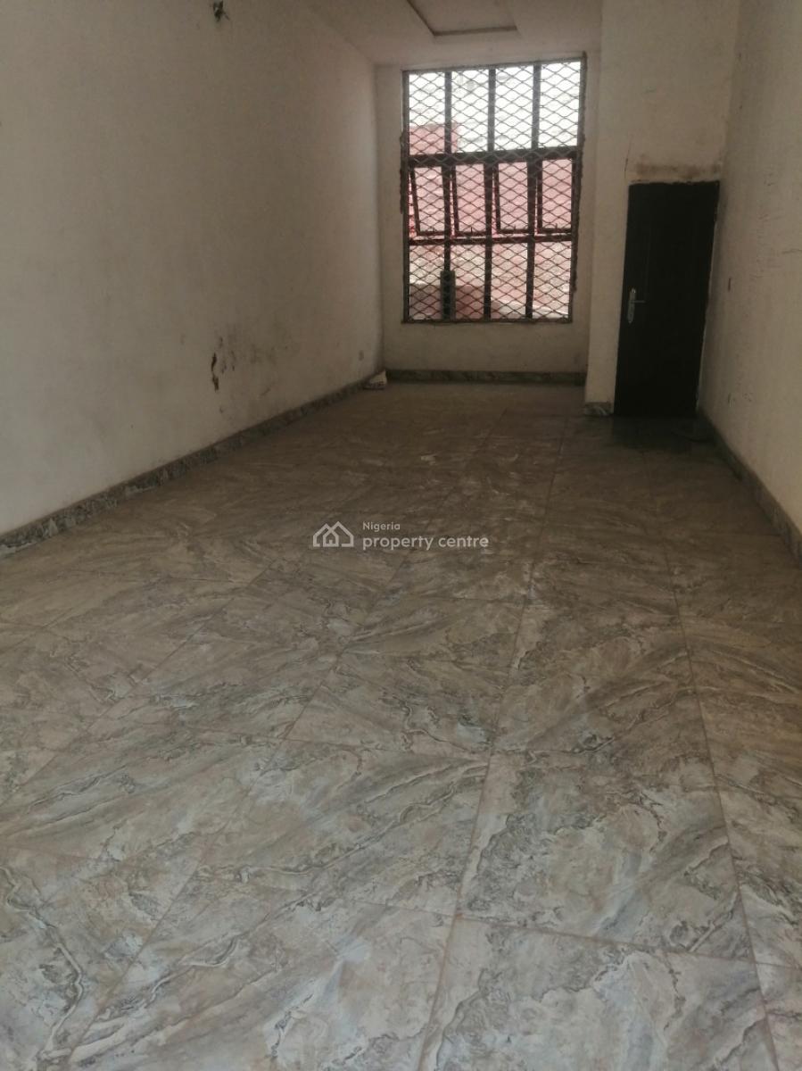 Shop Space, 6th Avenue, H Medix, Gwarinpa, Abuja, Plaza / Complex / Mall for Rent