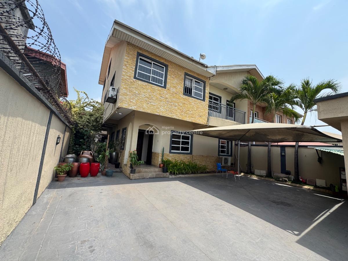 a Big 4 Bedroom Duplex with Bq Acs and Generator, Lekki Phase 1, Lekki, Lagos, Semi-detached Duplex for Rent