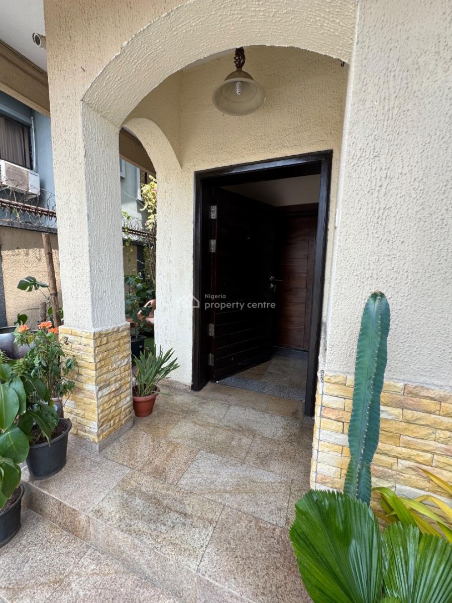 a Big 4 Bedroom Duplex with Bq Acs and Generator, Lekki Phase 1, Lekki, Lagos, Semi-detached Duplex for Rent