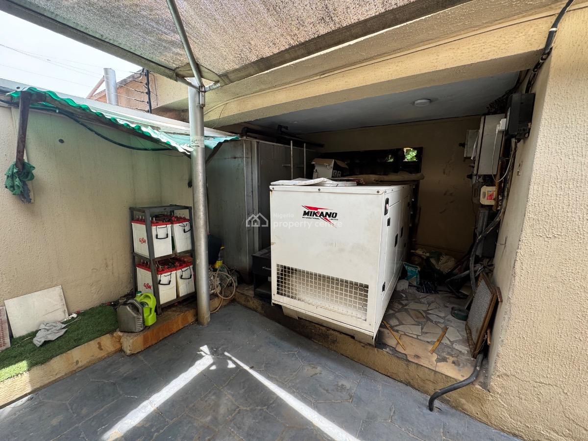 a Big 4 Bedroom Duplex with Bq Acs and Generator, Lekki Phase 1, Lekki, Lagos, Semi-detached Duplex for Rent