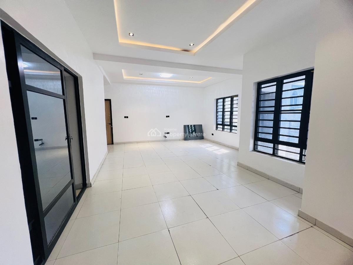 2 Bedroom Apartment, Ologolo, Lekki, Lagos, Flat / Apartment for Sale