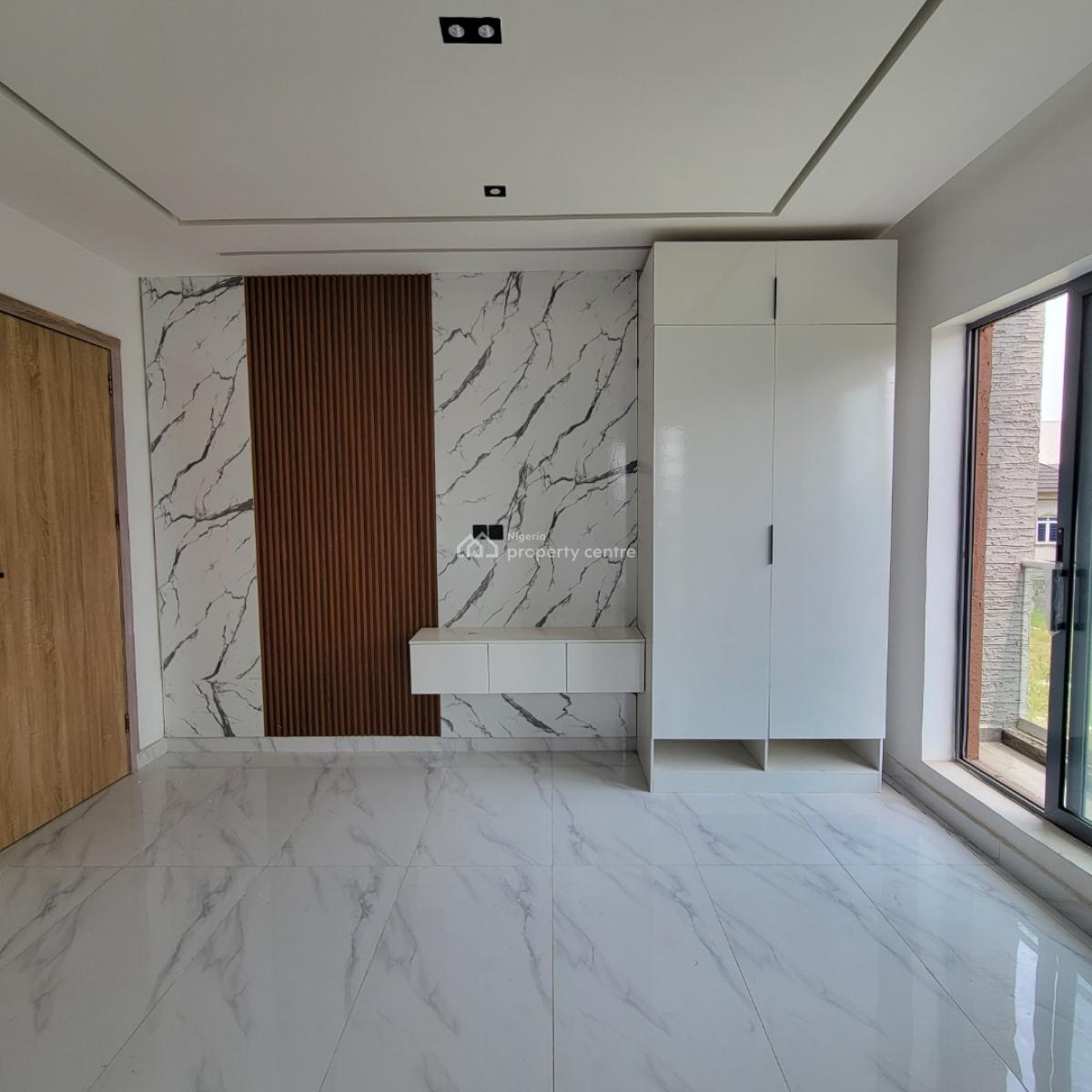 Gorgeous 2 Bedroom Apartment with an Elevator and a Pool, Ikate, Lekki, Lagos, Flat / Apartment for Sale