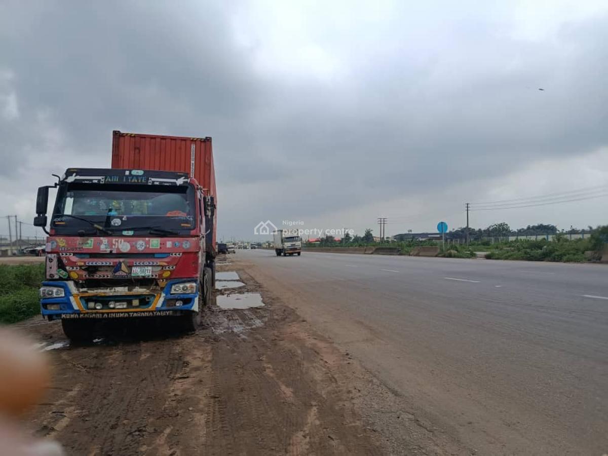 Land, Along Lagos Ibadan/expressway, Mowe Ofada, Ogun, Industrial Land for Sale