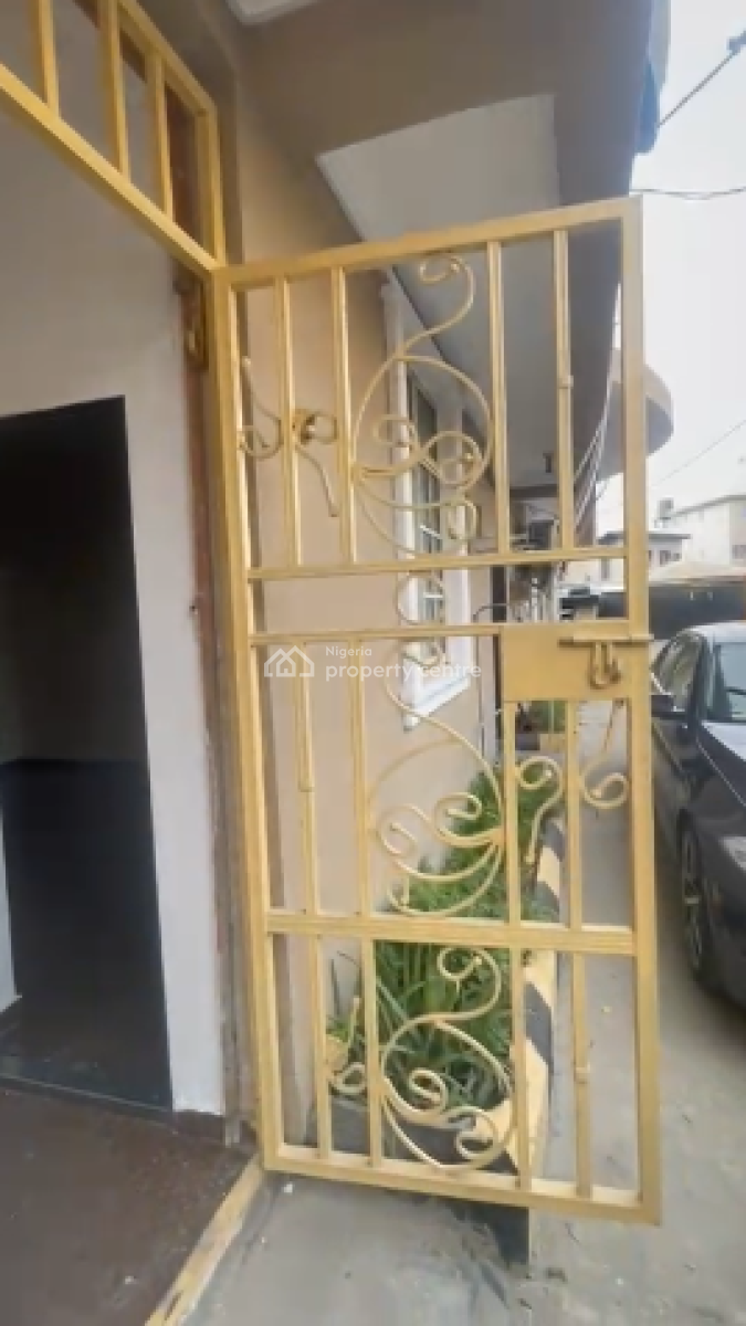 Spacious Mini-flat Close to The Express, Jakande, Ologolo, Lekki, Lagos, Mini Flat (room and Parlour) for Rent