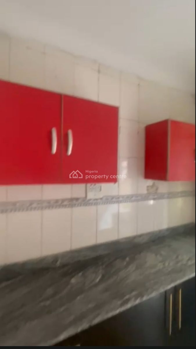 Spacious Mini-flat Close to The Express, Jakande, Ologolo, Lekki, Lagos, Mini Flat (room and Parlour) for Rent